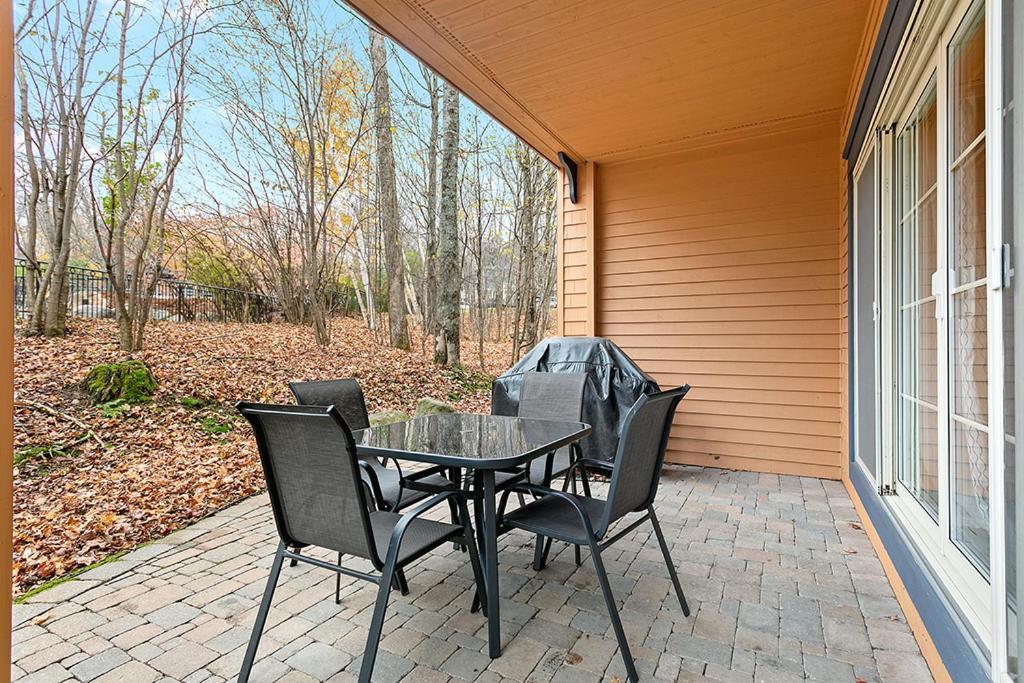 Appartamento Le Manoir 106-7 By Escapades Tremblant Mont-Tremblant Esterno foto