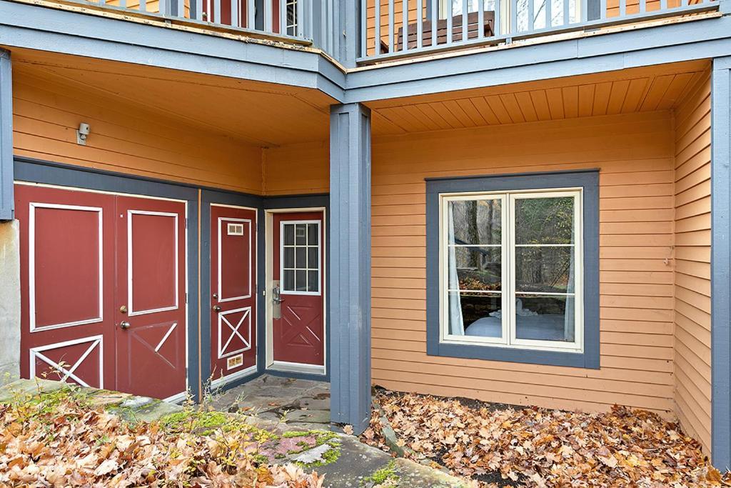 Appartamento Le Manoir 106-7 By Escapades Tremblant Mont-Tremblant Esterno foto